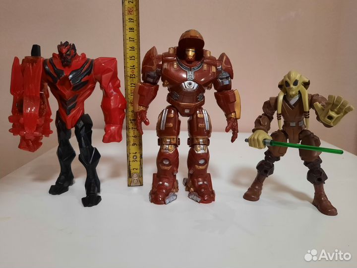 Фигурки героев marvel/DC