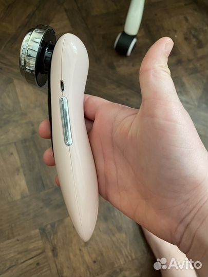 Масажор для лица