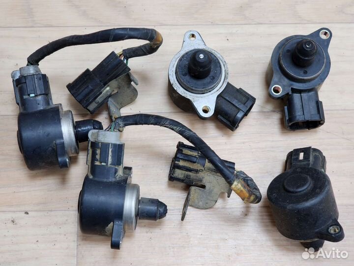 Датчик холостого хода Nissan Primera P12