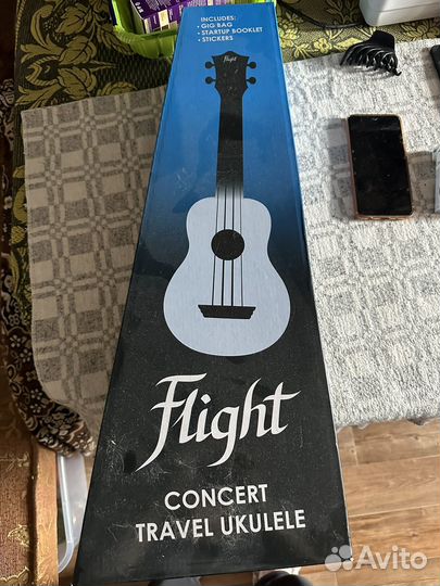 Продам укулеле