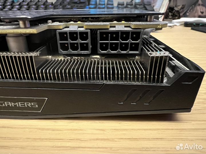 Видеокарта Asus Rog Strix GeForce GTX 1080 8 гб