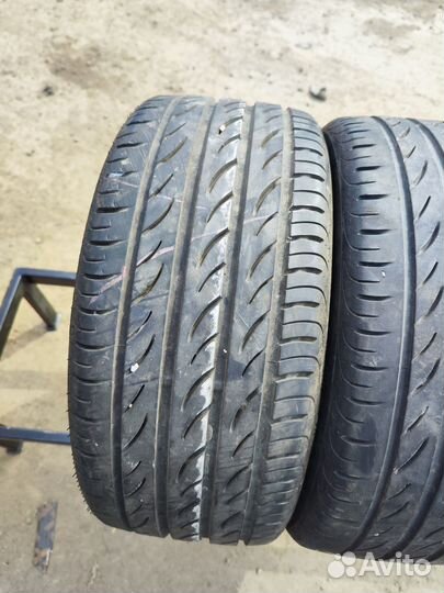 Pirelli P Zero Nero 215/40 R16 86W