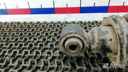 Стойка задняя левая toyota avensis T25 (EDN18SJ01)