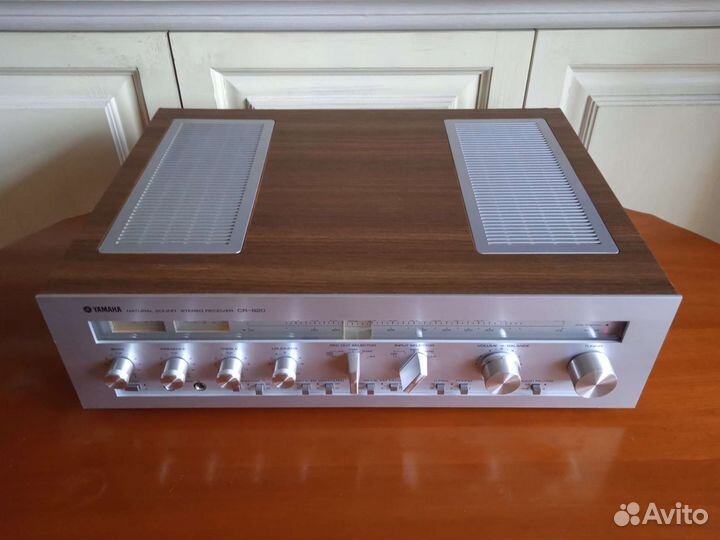 Yamaha CR-820 Natural Sound Stereo Receiver