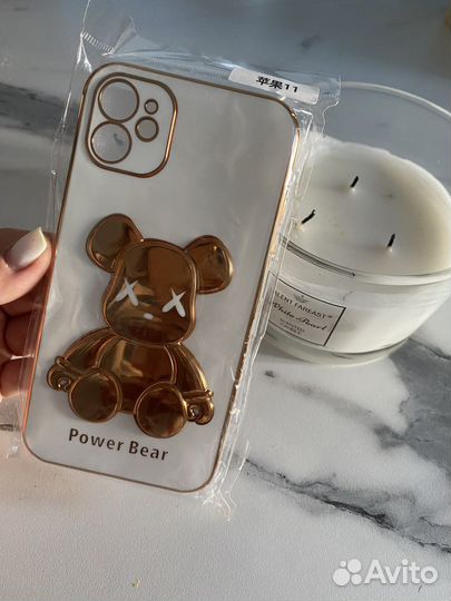 Чехол на iPhone 11