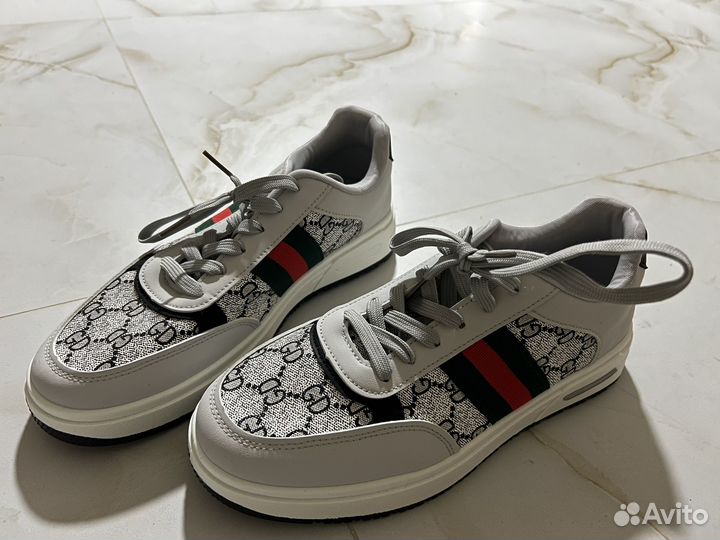 Кроссовки мужские