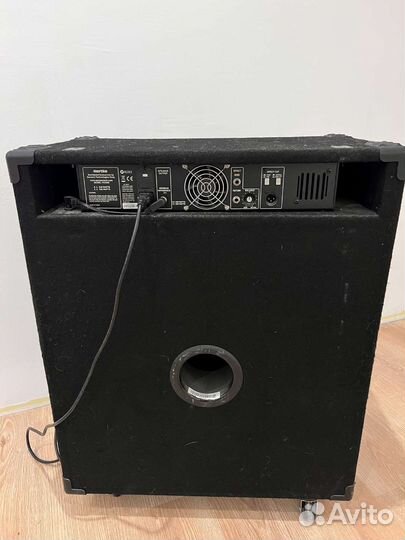 Басовый комбоусилитель Hartke VX3500