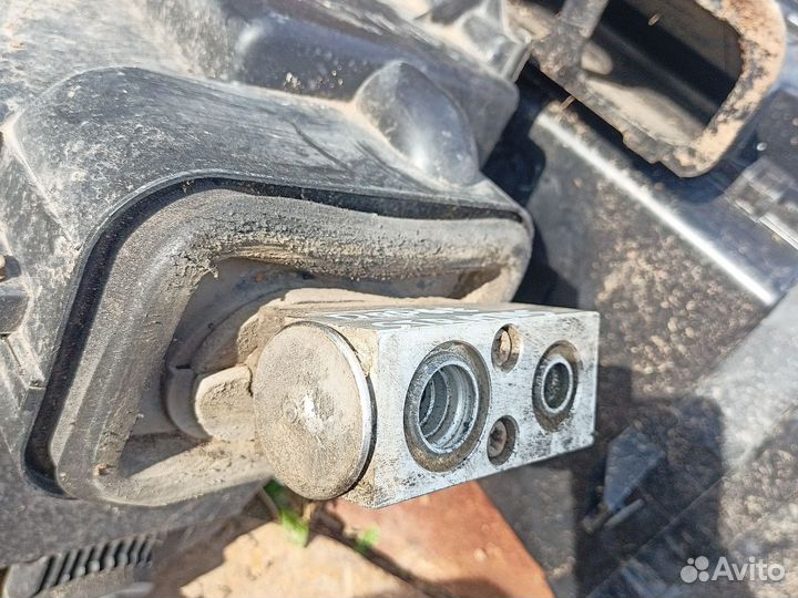 Клапан кондиционера dodge stratus