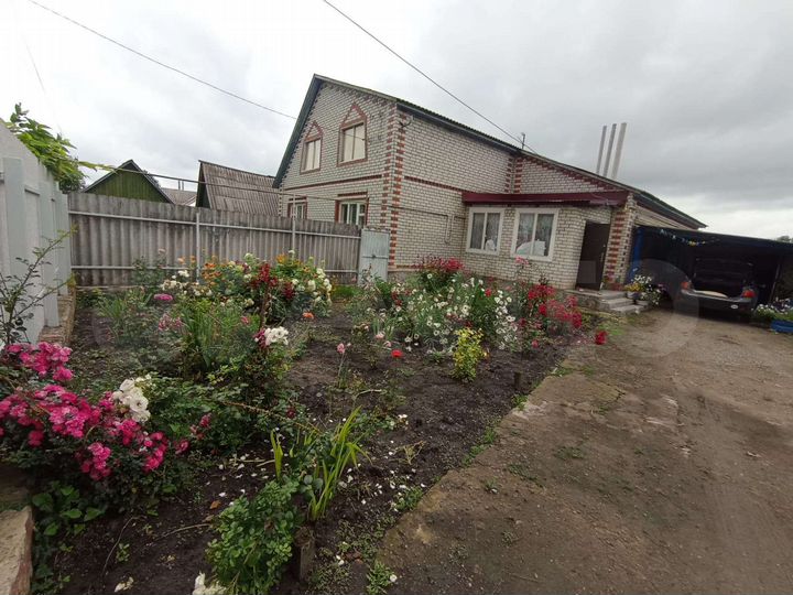 Дом 140 м² на участке 60 сот.