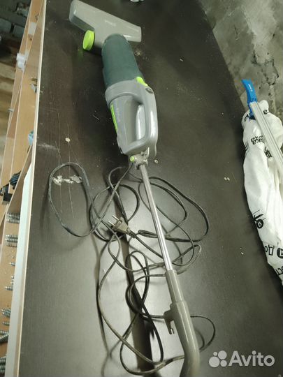 Вертикальный пылесос