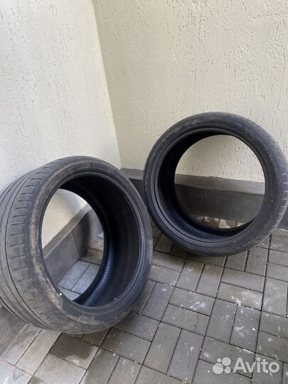 Nokian Tyres Hakka Black 295/35 R21 107Y