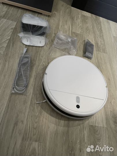 Робот-пылесос Xiaomi Mi Robot Vacuum-Mop 2 Lite RU