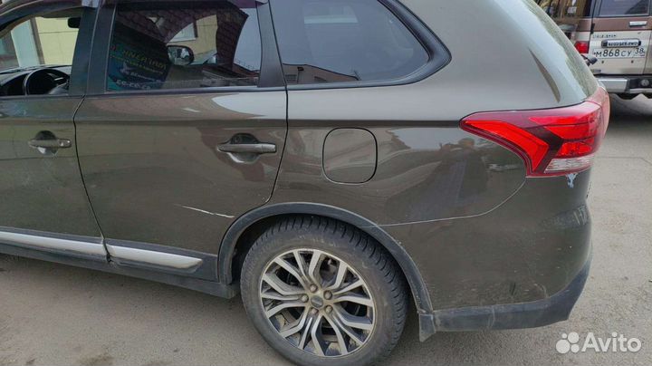 Mitsubishi Outlander 2.4 CVT, 2015, 163 000 км