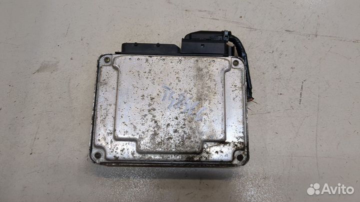Блок управления двигателем Volkswagen Transporter 4