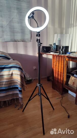 Кольцевая лампа FinePower RL-4