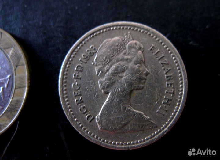 Монеты/10 франков/25 центов/1 фунт/10 пфенингов