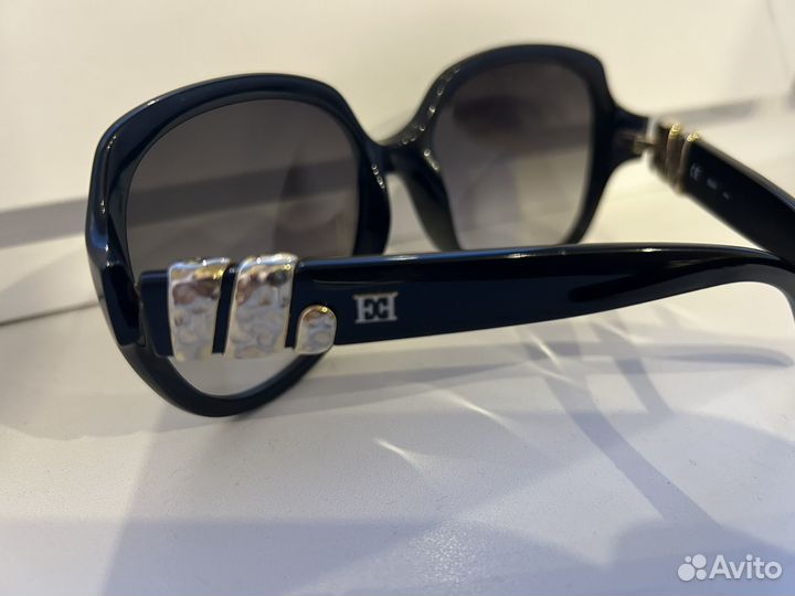 Escada Солнцезащитные очки