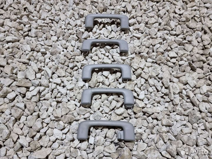 Ручка потолка Паджеро 4