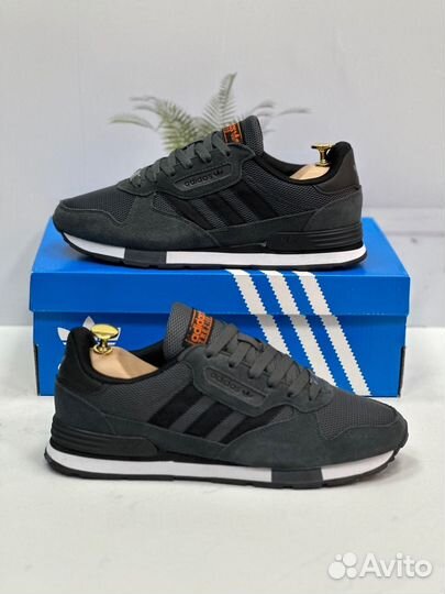 Кроссовки adidas мужские