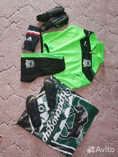 Футбольная экипировка