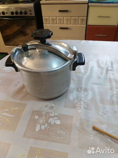 Скороварка СССР 6 литров