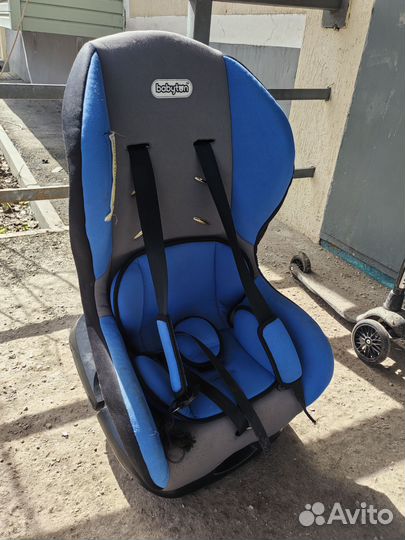 Детское автомобильное кресло