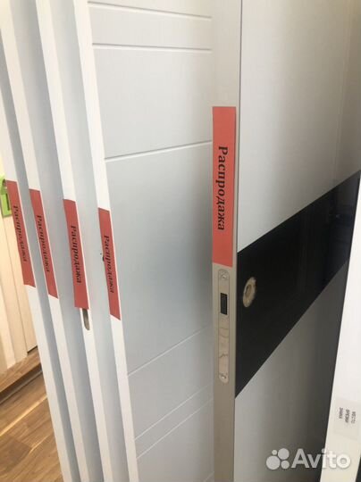 Двери межкомнатные белые