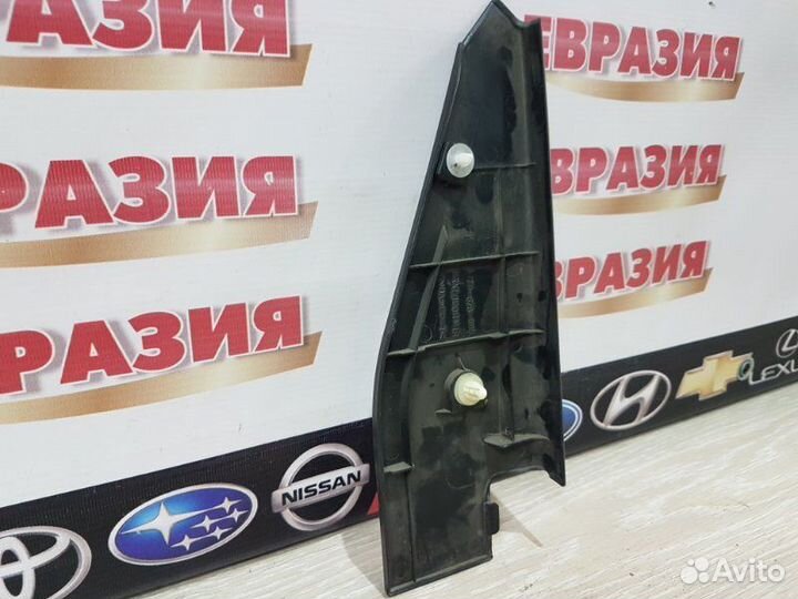 Уголок двери передний левый Honda Stepwgn RF7 K20A