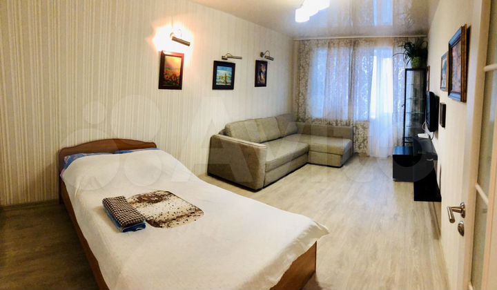 1-к. квартира, 42 м², 4/10 эт.