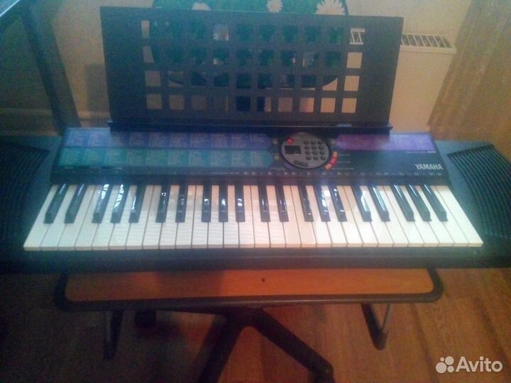 Синтезатор Yamaha PSR-77