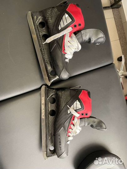 Коньки True спецзаказ рамер 8-9(42-43э