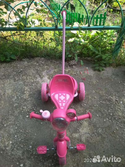 Детский трехколесный велосипед бу