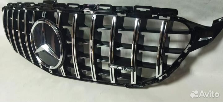 Решетка Радиатора W205 amg дистроник