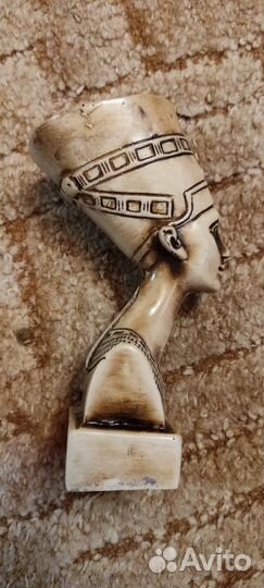 Бюст нефиртити / Богиня плодородия