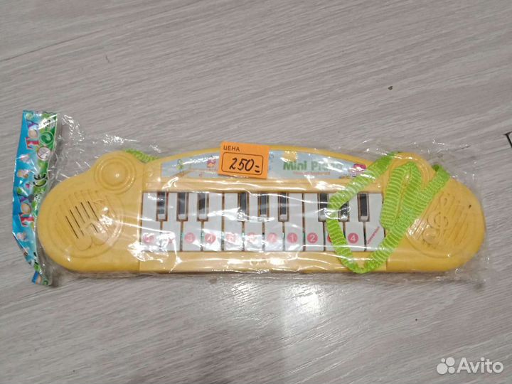 Мини Синтезатор