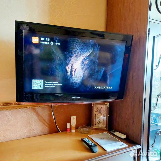 Телевизор Samsung LE32B450C4W