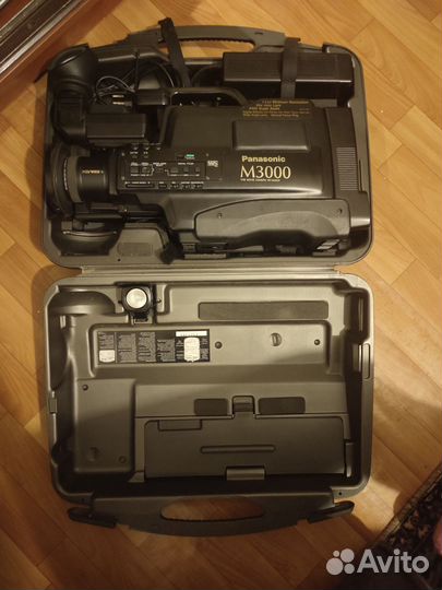 Видеокамера panasonic m3000