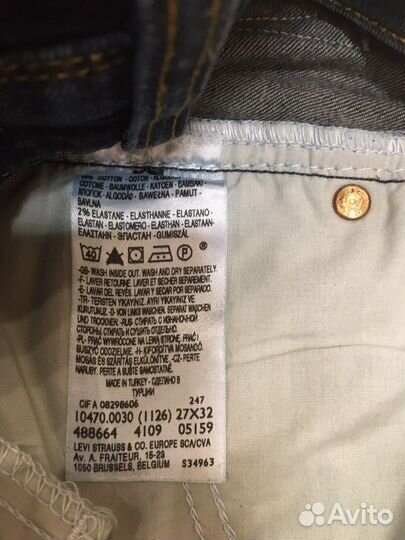 Джинсы Levis