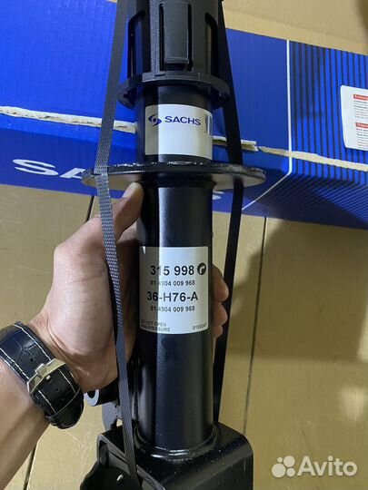 Амортизатор VW Touareg, перед правый. Sachs