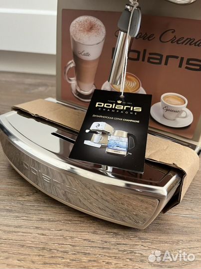 Новая Кофеварка Polaris Adore Crema PCM 1529E