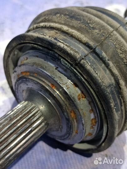 Левый привод Ваз Лада Калина хэтчбек 11183 2007