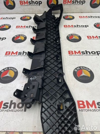Направляющая бампера задняя Bmw 525I F10 N52B25A