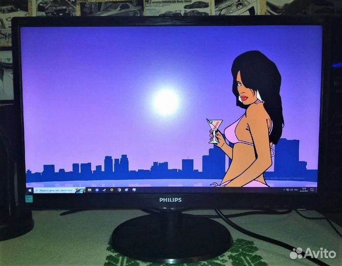 Монитор Philips 223v