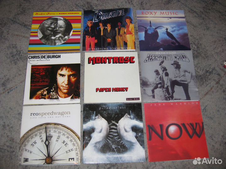 Буклеты и вкладыши к музыкальным компакт-дискам