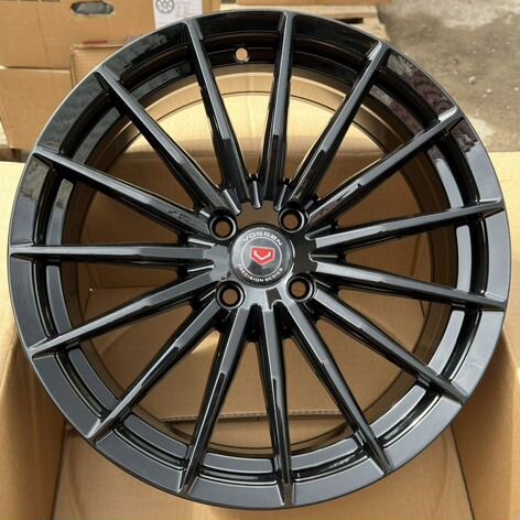 Литые диски Sakura Wheels 181 7.5×R17 4×100