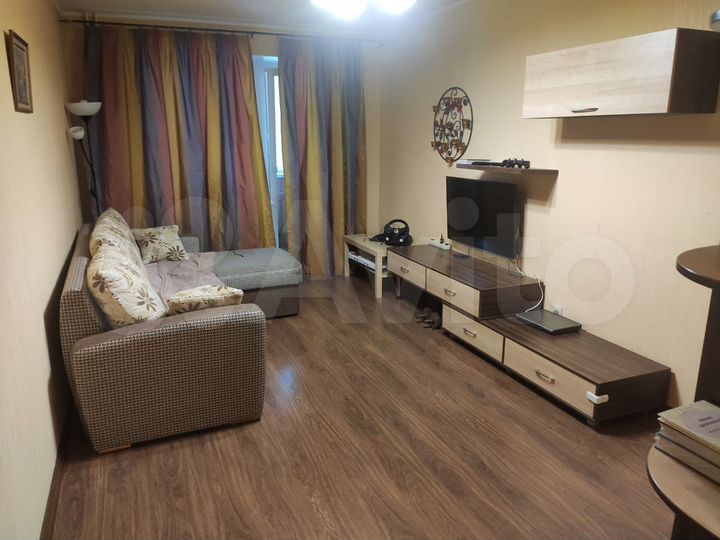 2-к. квартира, 50 м², 2/5 эт.