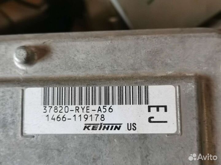 Акура мдх 2007 г блок управления двс