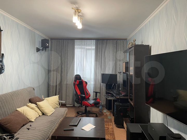 3-к. квартира, 80,9 м², 2/5 эт.