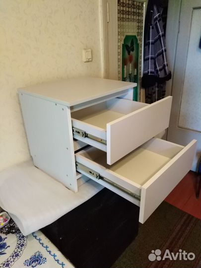 Тумба без ручек, для офиса под Кулер