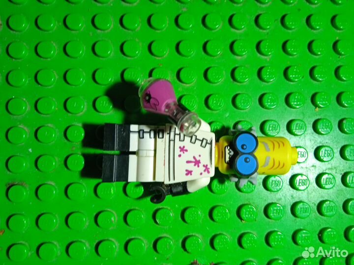 Lego минифигурка 14 серия (Безумный Учёный)